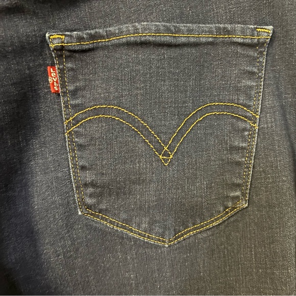 Levi's  Women’s Classic Straight Stretch Indigo Denim Jeans Size 22 W - Picture 6 of 11